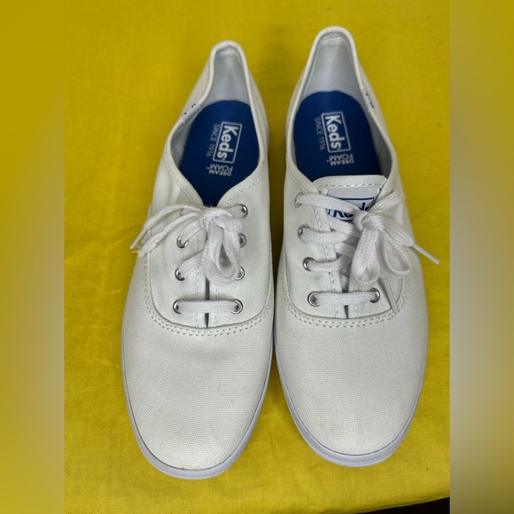 NWOB KEDS SNEAKERS - Picture 2 of 6